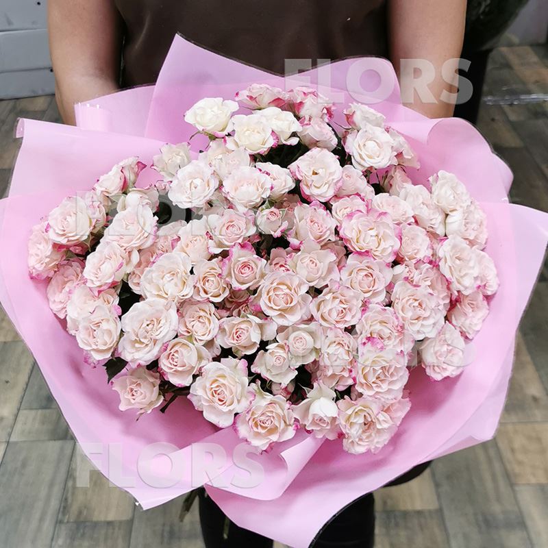 Букет роз кустовых розовых, 15шт