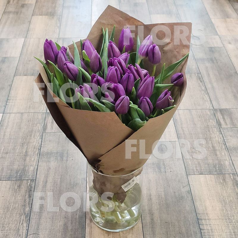 Букет тюльпанов лиловых, 27шт