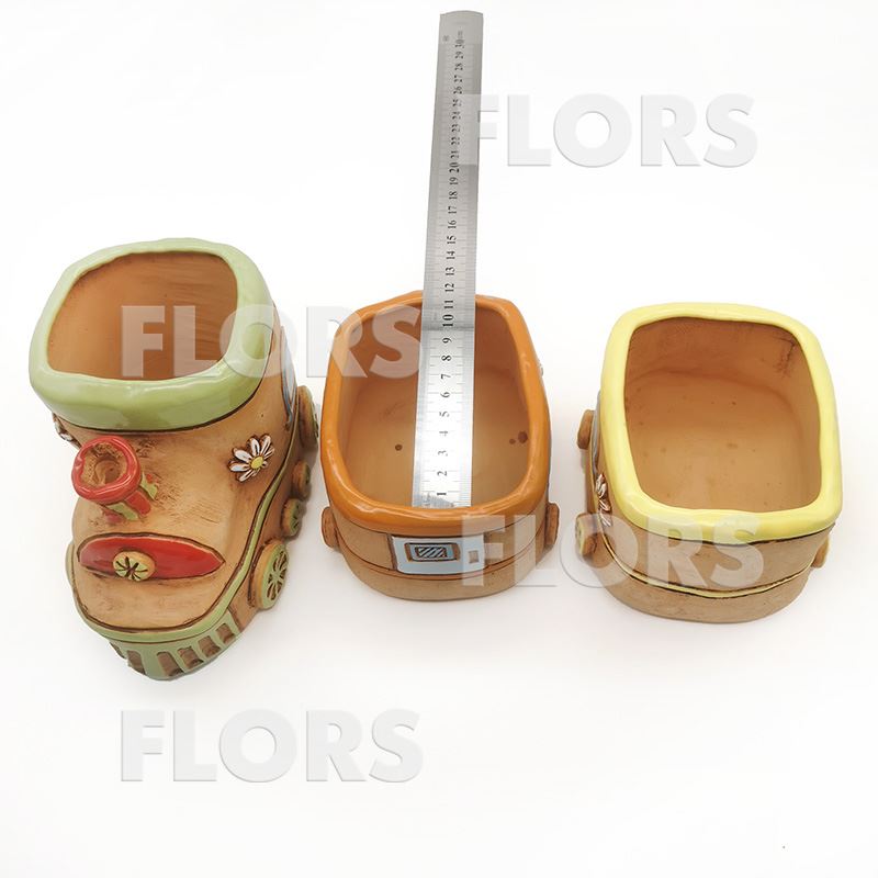 Кашпо керамика Поезд и два вагона